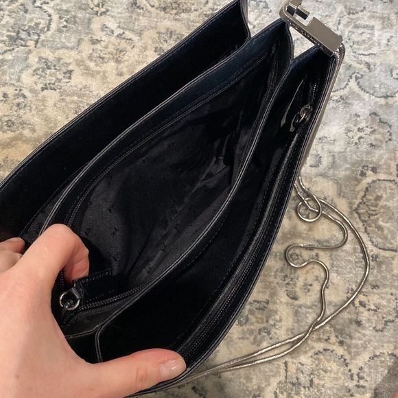 Leather Kenneth Cole purse - Picture 2 of 3